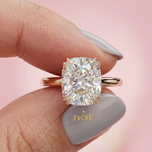 Luxury Cushion Cut Engagement <b>Ring</b> in 18K Gold Elegant Solitaire <b>Statement</b> <b>Ring</b> for Women - Product Image 4