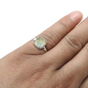 Brilliant Cushion Cut Labradorite Gemstone <b>Ring</b> In 925 Solid <b>Sterling</b> <b>Silver</b> Natural Bezel <b>Set</b> Gemstone Handmade Boho Jewelry - Product Image 4