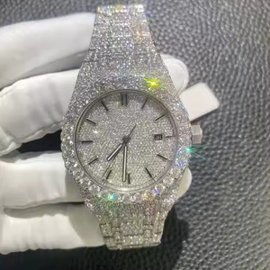 Montre à quartz Clean Style pour homme, montre-bracelet sertie de diamants Moissanite, tendance pour homme - Product Image 3
