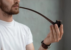 Pipa de Fumar de Madera Hecha a Mano de Primera Calidad, Pipa de Tabaco de Madera Natural, Diseño Clásico, Acabado Liso y Duradero, Accesorio para Fumar - Product Image 2