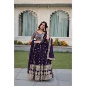 Conjunto Lehenga Choli Purple de Diseñador para Mujer - Product Image 4