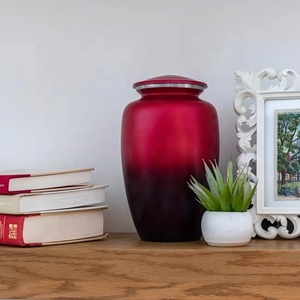 Urna Conmemorativa de Metal con Diseño Floral en Rosa y Acabado Dorado Antiguo, Recipiente para Guardar Cenizas - Product Image 6