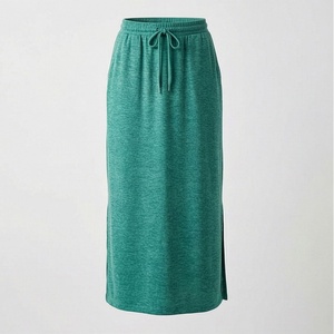 Jupe droite mi-mollet pour femme, taille élastique, cordon de serrage, couleur unie, tricotée, décontractée, toutes saisons, verte - Product Image 1