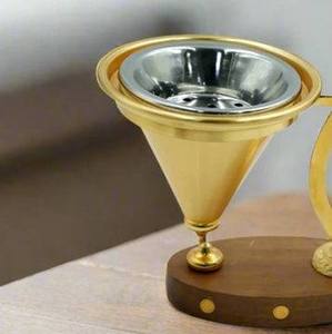 Wholesale Modern Wood Gold <b>Bakhoor</b> Burner Metal Cone <b>Oud</b> Incense Holder Bulk Arabian Mabkhara for Home Office Ramadan Decor - Product Image 4