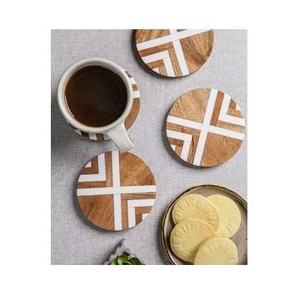 Sous-verre en bois d'acacia minimaliste de qualité supérieure, résistant à la chaleur, conçu pour protéger les surfaces de table lors du thé de l'après-midi, du café et des boissons - Product Image 4