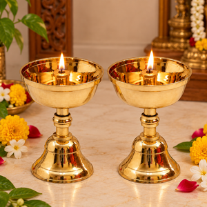 Bhimonee Decor Support Pyali Akhand Jyothi en Laiton Pur, Lampe à Huile Traditionnelle Nanda Table Diya pour Puja Mandir et Temple Domestique - Product Image 1