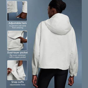 Chaqueta Cortavientos Ligera Personalizada para Mujer, Chaqueta Deportiva Impermeable de Nailon, Chaqueta con Capucha 100% Nailon para Mujer - Product Image 4