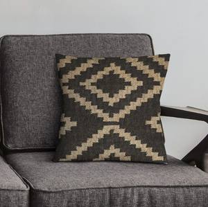 ปลอกหมอนอิงทำมือจากปอกระเจา คุณภาพพรีเมียม เป็นมิตรกับสิ่งแวดล้อม เหมาะสำหรับตกแต่งโซฟา ห้องนั่งเล่น โรงแรม บ้าน  ขายส่ง - Product Image 5