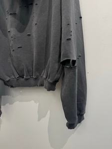 Sudadera con Capucha para Hombre Nesta Sports con Logotipo Personalizado Bordado, 100% Algodón, Lavado Vintage, Estilo Desgastado, Lavado Ácido - Product Image 6