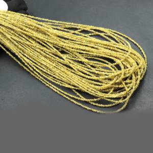 เพชรดิบสีเหลืองแบบไม่เจียระไน ขนาด 2-4 มม. ได้รับการรับรองจาก CMA สำหรับทำเครื่องประดับ - Product Image 2