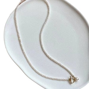 Collar de Perlas de Agua Dulce para Mujer, Nuevo Diseño Moderno con Hebilla OT Chapada en Oro de Plata 925 de Alta Gama, Collar de Perlas Pequeñas - Product Image 5
