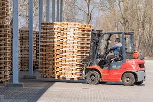 Nuevo Palé de Madera EPAL 2026 de Pino 1200x1000, Estándar Europeo, Precio Económico, para Almacenes, Industrias, Logística, Transporte, Venta Mundial - Product Image 4