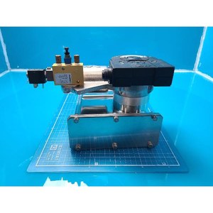 Válvula de Aislamiento de Péndulo al Vacío VAT 14040-JE44-0003, Usada como Pieza de Repuesto para Equipos Legacy Semiconductor - Product Image 3