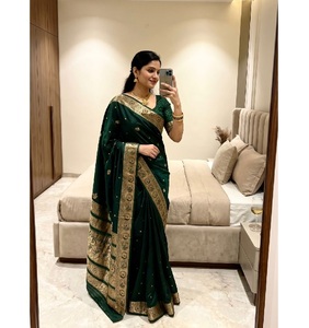 Sari en soie satinée avec tissage Zari, look traditionnel indien magnifique, pour les occasions festives et la saison des mariages, vêtements élégants pour femmes - Product Image 1