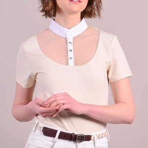 Chemise d'équitation beige à manches courtes pour femme avec col blanc et insert en mesh, boutonnée devant - Product Image 3