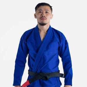 Kimono de BJJ Unisex Azul, 100% Algodón, Transpirable, Elástico, Ropa de Artes Marciales, Corte Regular para Adultos, Tela de 140g, Logotipo en la Manga Izquierda - Product Image 1