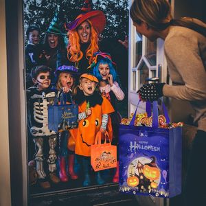 AhfuLife Set di 6 Sacchetti Grandi Riutilizzabili in Tessuto Non Tessuto con Manici per Dolcetti di Halloween, Ideali per Caramelle o Decorazioni per Feste - Product Image 2