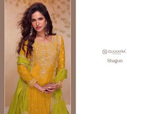 Traje Salwar Shagun de Diseñador Gulkayra, Tela Chinon Auténtica, Bordado y Trabajo a Mano, Ropa Étnica Elegante, Atuendo Festivo para Fiestas - Product Image 4