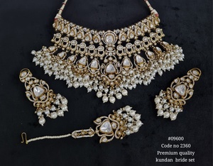 Kundan Bride Jewelry Set 09600Gold Tone <b>Necklace</b> Earring Tikka Set Green <b>Ruby</b> Pear Cut Wedding Fashion - Product Image 2