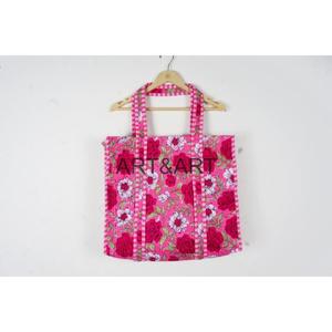 Sac fourre-tout matelassé en coton imprimé à la main, réversible, vintage, grand format, motif floral rouge pêche, écologique, durable et robuste pour les courses - Product Image 2