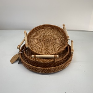 Venta al por mayor de manijas de bandeja de ratán natural de tamaño personalizado modelo básico hecho a mano Vietnam hogar almacenamiento Decoración Comida juguete organización - Product Image 4