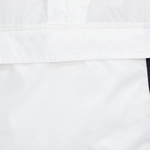 เสื้อแจ็คเก็ตกันลมแบบมีฮู้ดสำหรับผู้ชายรุ่นใหม่ เนื้อผ้าบาง ระบายอากาศได้ดี เป็นมิตรกับสิ่งแวดล้อม กันน้ำ ซับในขนแกะ พร้อมปักชื่อทีมตามสั่ง - Product Image 5