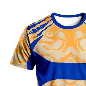 Maillot de football court à col ras du cou 100 % polyester personnalisé en gros pour adultes, sublimé avec nom et numéro d'équipe, respirant pour l'entraînement de football - Product Image 5