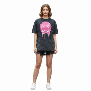 T-shirt en coton épais 100% coton à manches courtes et épaules tombantes, avec logo personnalisé imprimé, effet délavé, pour le streetwear. - Product Image 3