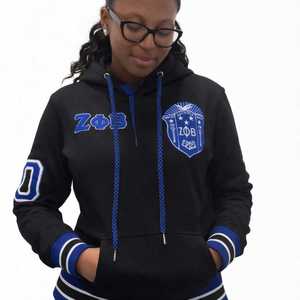 Sweat à capuche Zeta Phi Beta noir à boutons, broderie chenille, vêtements de sororité grecque, unisexe, coton premium - Product Image 6