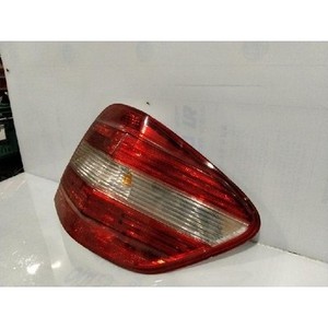 ไฟท้ายมือสองรุ่น M-class ด้านขวา A1648200264 - Product Image 3