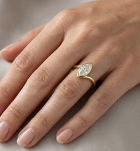 Bague de fiançailles en or massif 14 carats avec diamant marquise de 1,25 ct, sertie clos, solitaire bypass pour femme, bagues en diamant de laboratoire, bijoux fins - Product Image 3