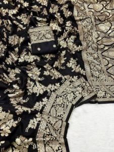 Sari en soie Khadi pure et douce RN, tissage complet, avec blouse à motif code-barres, Sari indien traditionnel pour mariage et fêtes nuptiales - Product Image 2