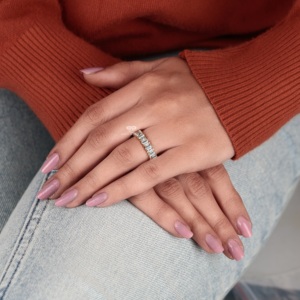 Anillo de boda de oro amarillo de 14K con diamantes de laboratorio marquesa y baguette, banda de eternidad apilable y alternada para mujer, venta al por mayor - Product Image 4