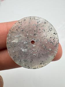A K Gems - Cabujón Plano Redondo de Piedra Solar Negra Natural de 28.5mm y 0.7mm de Grosor, de la India (Rajasthan), para Fabricación de Relojes - Product Image 2
