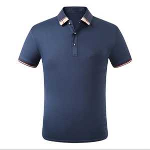 Polo à manches courtes rouge pour homme avec col contrasté Coupe classique Design tricoté uni décontracté - Product Image 4