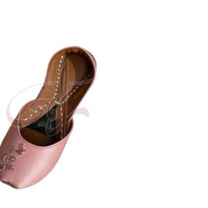 รองเท้าคุสซ่าหนังแท้ทนทาน พื้นกันลื่น ดีไซน์แฟชั่นขายดี คุณภาพสูงสำหรับผู้หญิง - Product Image 3