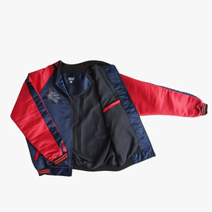 Veste Sukajan décontractée haut de gamme pour hommes, tissu satiné léger avec un design brodé tendance - Product Image 1