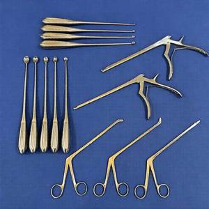 ชุดเครื่องมือผ่าตัดกระดูกสันหลังและกระดูกอ่อน 14 ชิ้น ยี่ห้อ Azicon ประกอบด้วยเครื่องมือตัดกระดูกและเครื่องมือผ่าตัดอื่นๆ สำหรับการผ่าตัดกระดูกสันหลังและการถอดแรงกด - Product Image 1