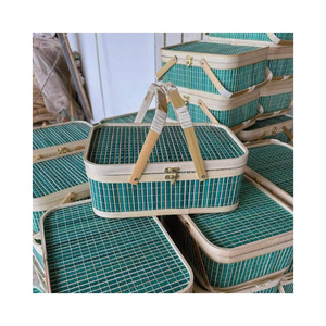 Cesta de regalo de bambú natural sostenible con asa para empaquetado y cestas de regalo - Product Image 1