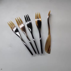 Ensemble de couverts en corne avec cuillère et couteau, poli et fabriqué en corne de mouton, avec manche, pour la cuisine et les restaurants. - Product Image 4