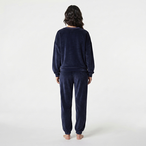 Ensemble de survêtement en velours bleu marine pour femme, sweat-shirt à col rond à manches longues, coupe ample, pantalon de jogging avec poches latérales, tenue décontractée - Product Image 3