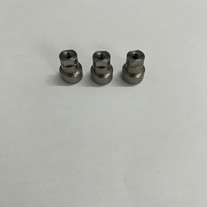 Tige en cuivre rouge usinée CNC de précision sur mesure, durable, provenant de Hanoï, avec garantie d'un an pour une utilisation mécanique et électrique - Product Image 3