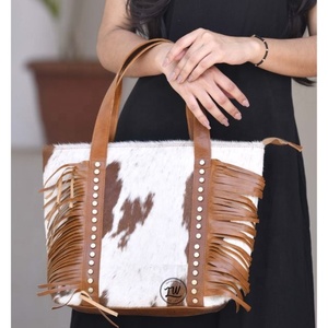 Bolsos de cuero genuino para mujer de gran capacidad personalizados de LW Factory, bolsos de mano portátiles de moda para verano e invierno - Product Image 3