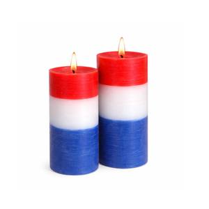 Vela Aromática Patriótica Americana Roja, Blanca y Azul para el 4 de Julio, Regalo Festivo del Día de la Independencia, Hecha a Mano con Cera de Soya en Vietnam - Product Image 1