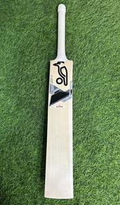 Bâton de cricket personnalisé en saule anglais pur, édition joueur de grade 1, léger, avec rembourrage en laine de 50 mm d'épaisseur, pour crickets personnalisés - Product Image 2