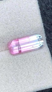 Pierre précieuse de <span class=keywords><strong>tourmaline</strong></span> naturelle, pierre brute, <span class=keywords><strong>tourmaline</strong></span> <span class=keywords><strong>multicolore</strong></span> authentique pour la création de bijoux fins, pierre facettée - Product Image 3