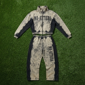 Ensemble de survêtement deux pièces pour femme : veste courte zippée délavée à l'acide et pantalon de survêtement large - Product Image 4