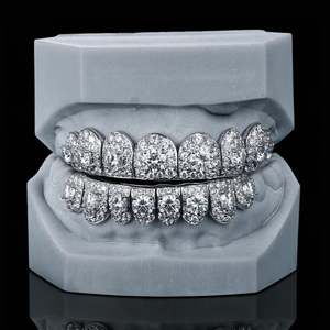 Grillz en argent sterling 925 avec diamants Moissanite, style Hip Hop personnalisé, bijoux dentaires de luxe, pour homme et femme, idéal pour les soirées et la mode. - Product Image 1