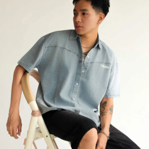 Chemises en jean délavé coupe ample à boutons, style HIGH STREET, séchage rapide, pour hommes et femmes, marque Insomnia, fabrication OEM ODM, usine vietnamienne - Product Image 1