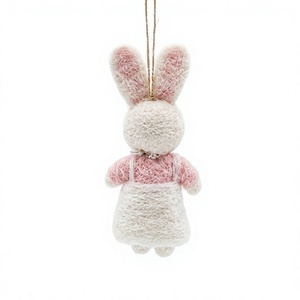 Poupée Lapin Traditionnelle en Feutre de Laine 100% Certifiée Écologique, Ornements de Noël, Lunettes, Robe Rose, Fleur Brodé, Faite à la Main - Product Image 4